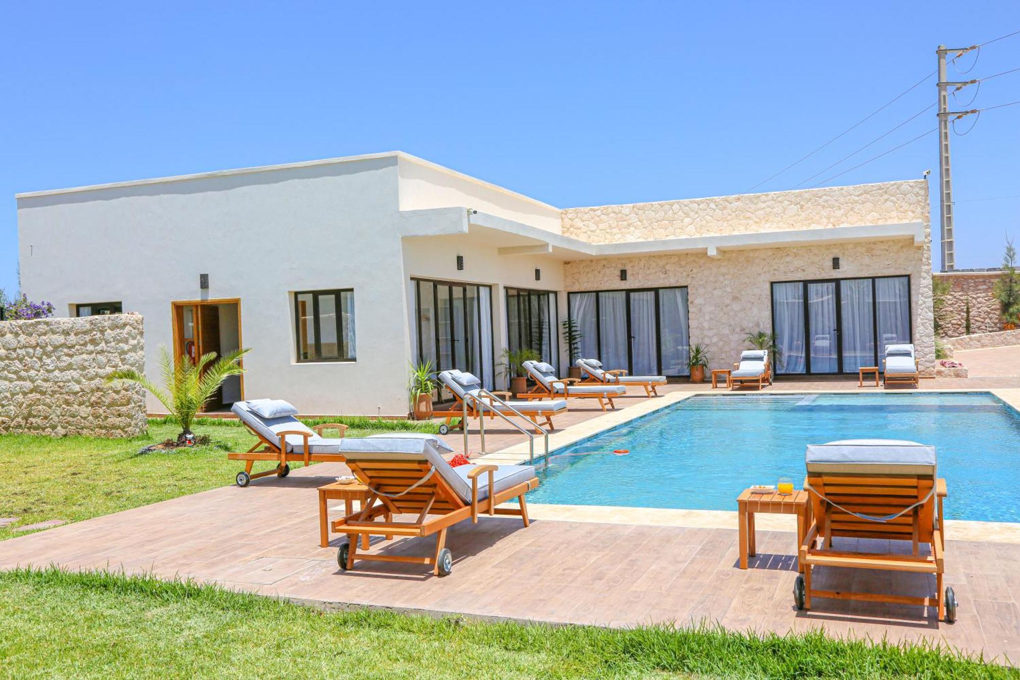 Villa La Rose Bleue - Residence Hoteliere Avec Piscine - Suvayr Dış mekan fotoğraf